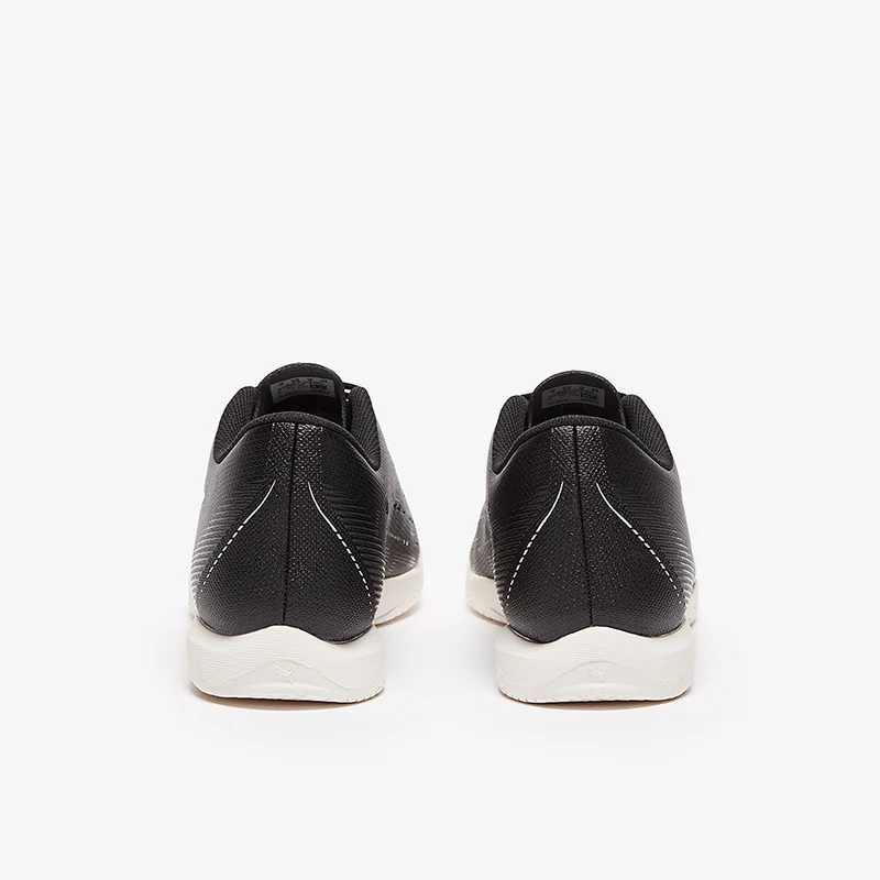 Puma Ultra Play Indoor