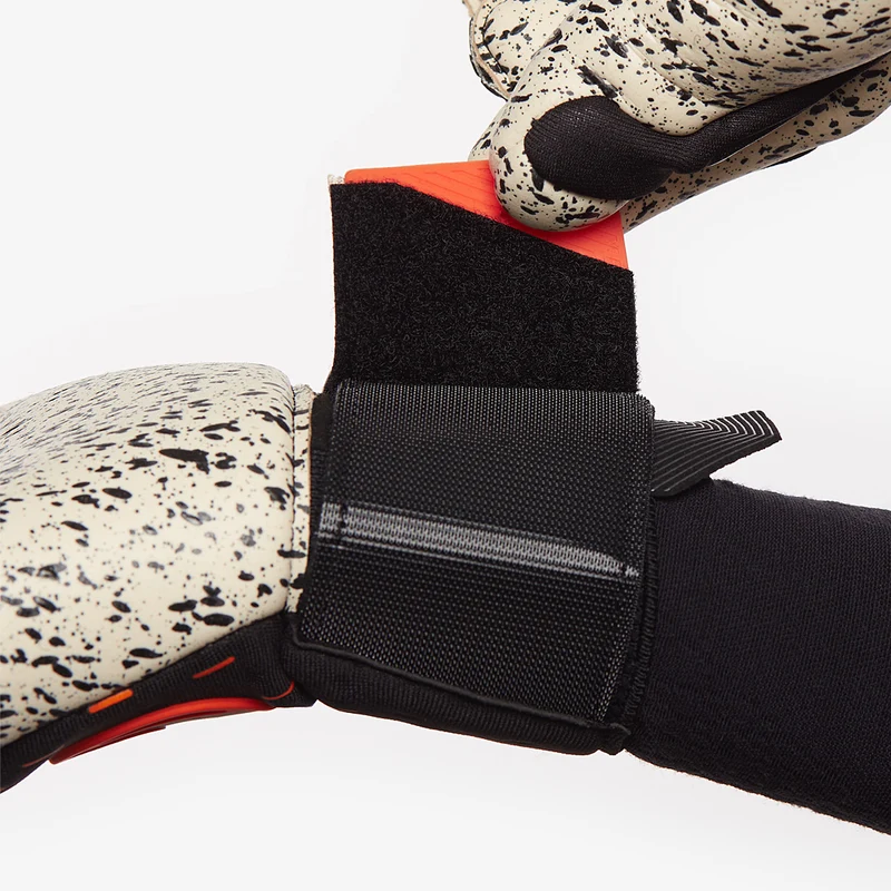 Uhlsport Kids Speed Contact Supergrip+ GK Gloves