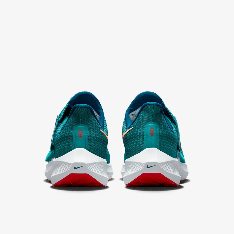 Nike Straßenlaufschuh für einfaches An