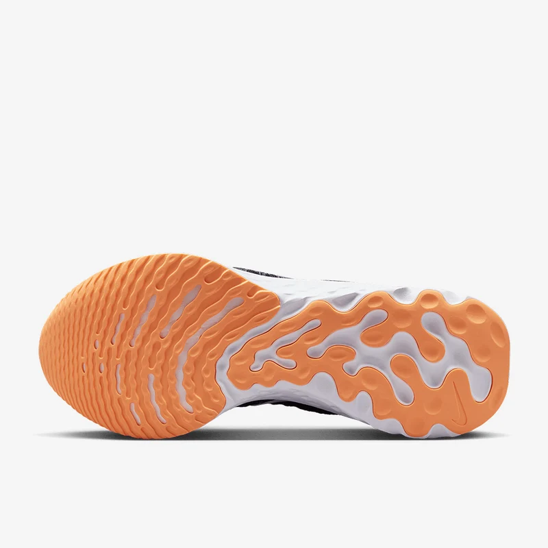 Nike Damen React Infinity Run Flyknit 3