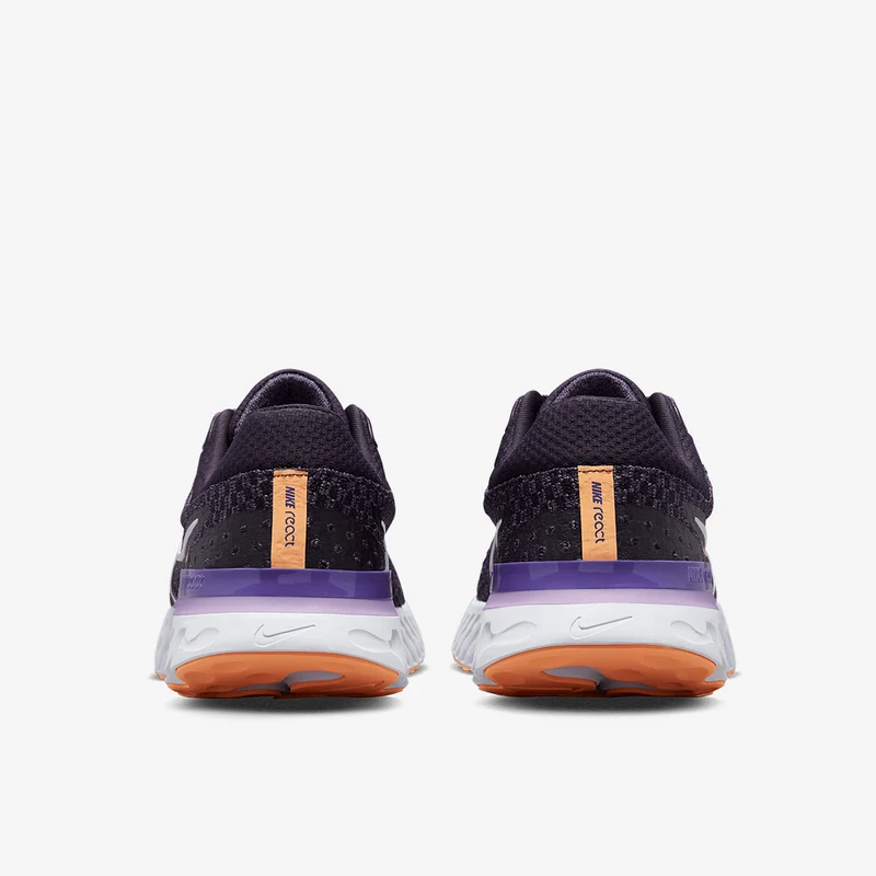 Nike Damen React Infinity Run Flyknit 3