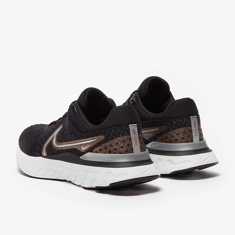 Nike Damen React Infinity Run Flyknit 3