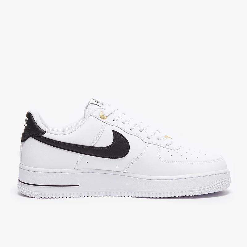 Nike Sportswear Air Force 1 '07 LV8