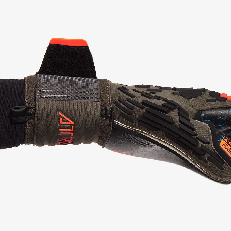 Reusch Attrakt Freegel Fusion Goaliator