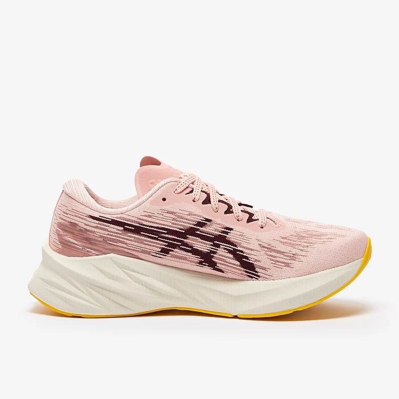 ASICS Damen Novablast 3
