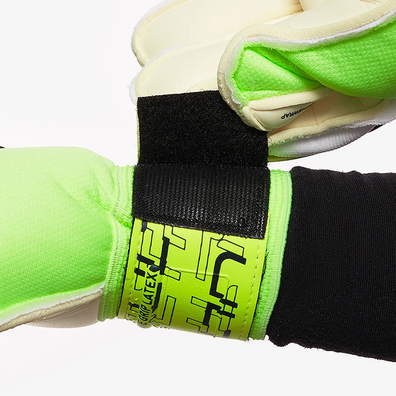 Puma Kinder Ultra Grip 2 Regular Cut