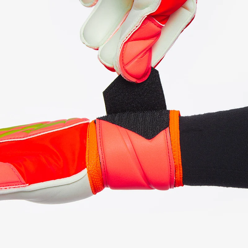 adidas Predator Match