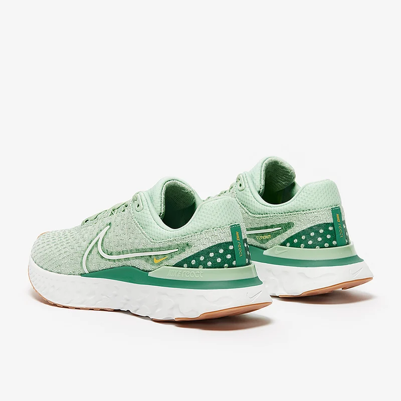 Nike Damen React Infinity Run Flyknit 3
