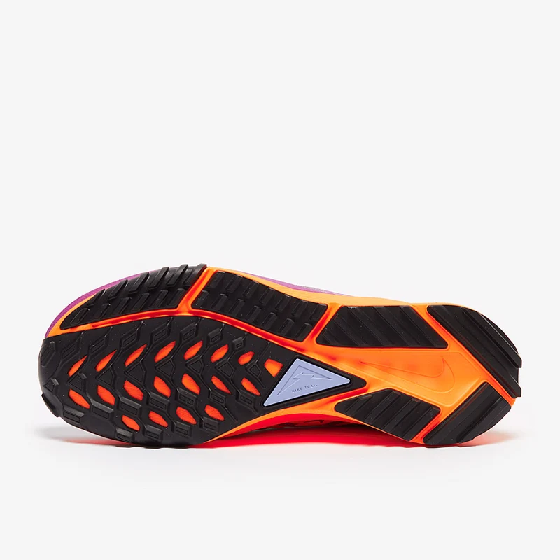 Nike Damen React Pegasus Trail 4