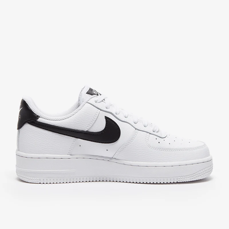 Nike Damenschuh Air Force 1 '07