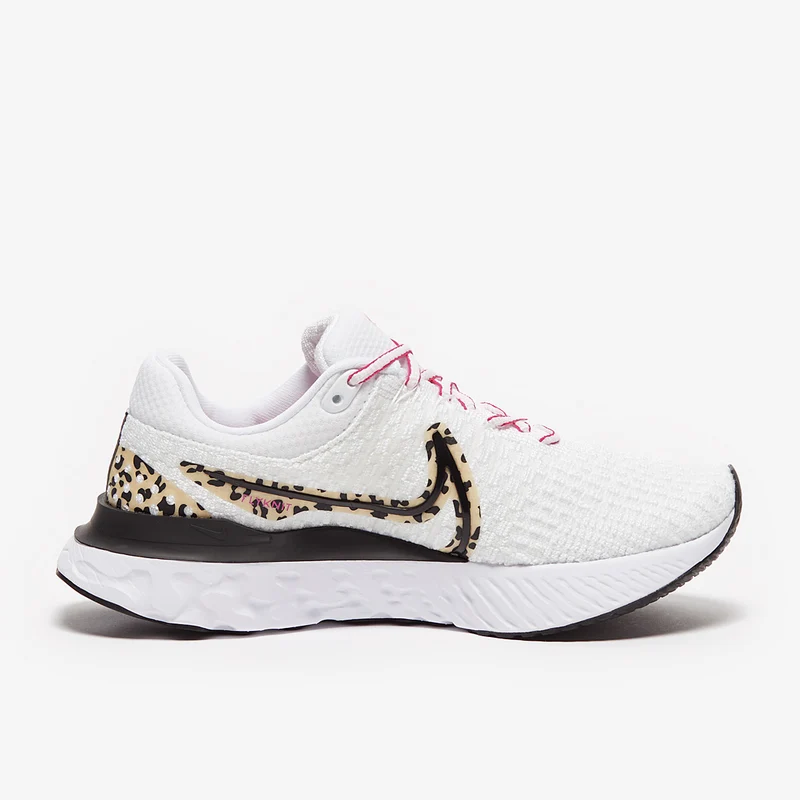 Nike Damen React Infinity Flyknit 3