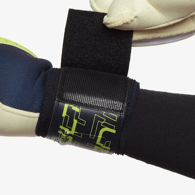 Puma Ultra Protect 2 Regular Cut