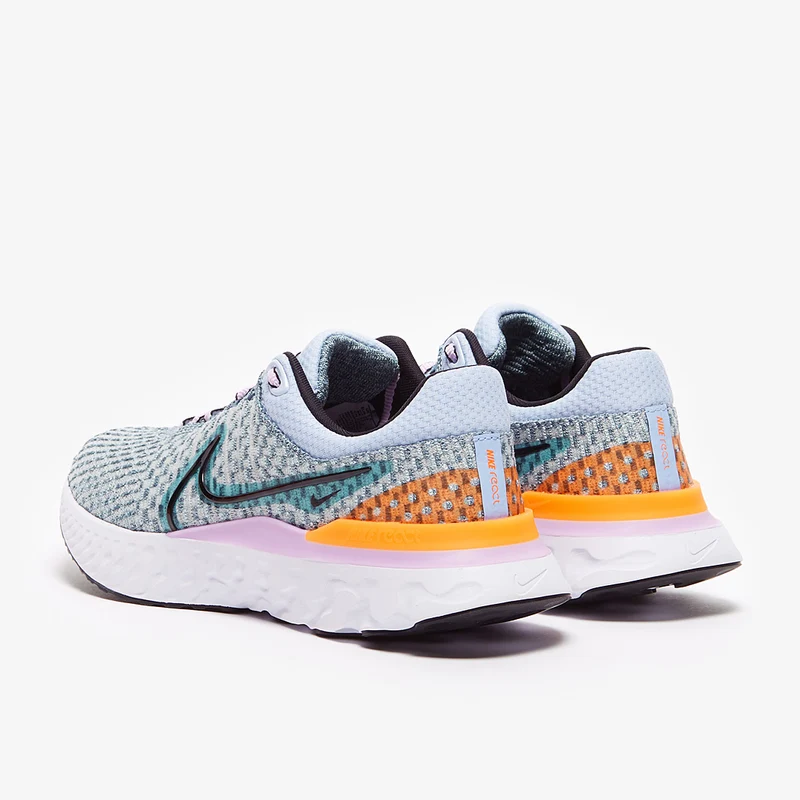Nike Damen React Infinity Run Flyknit 3