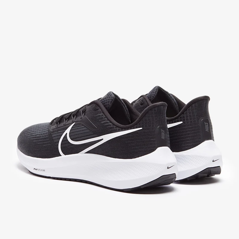 Nike Herren
