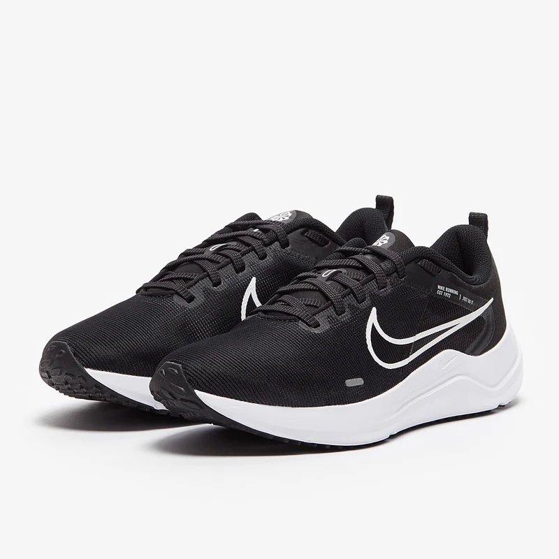 Nike Straßenlaufschuh für Damen Downshifter 12