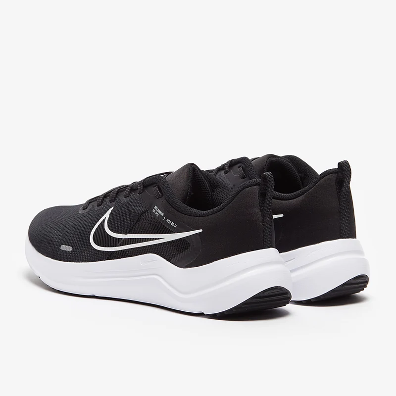 Nike Straßenlaufschuh für Damen Downshifter 12
